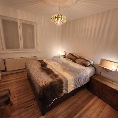 Toffe Woning Dichtbij Zee, Bos En Natuur 德帕内 外观 照片